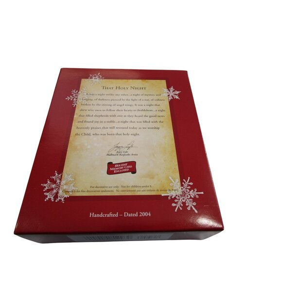 Hallmark Keepsake "That Holy Night" Nativity Ornament Set Of 3 NIB Vintage 2004 - Picture 3 of 12